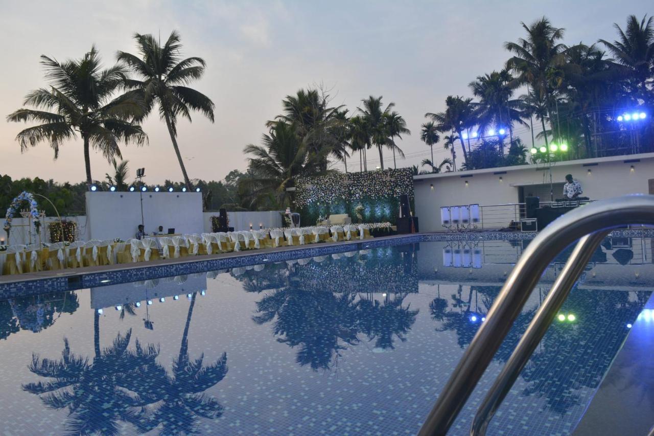 Hotel Angamaly Convention Centre Kochi Exteriér fotografie